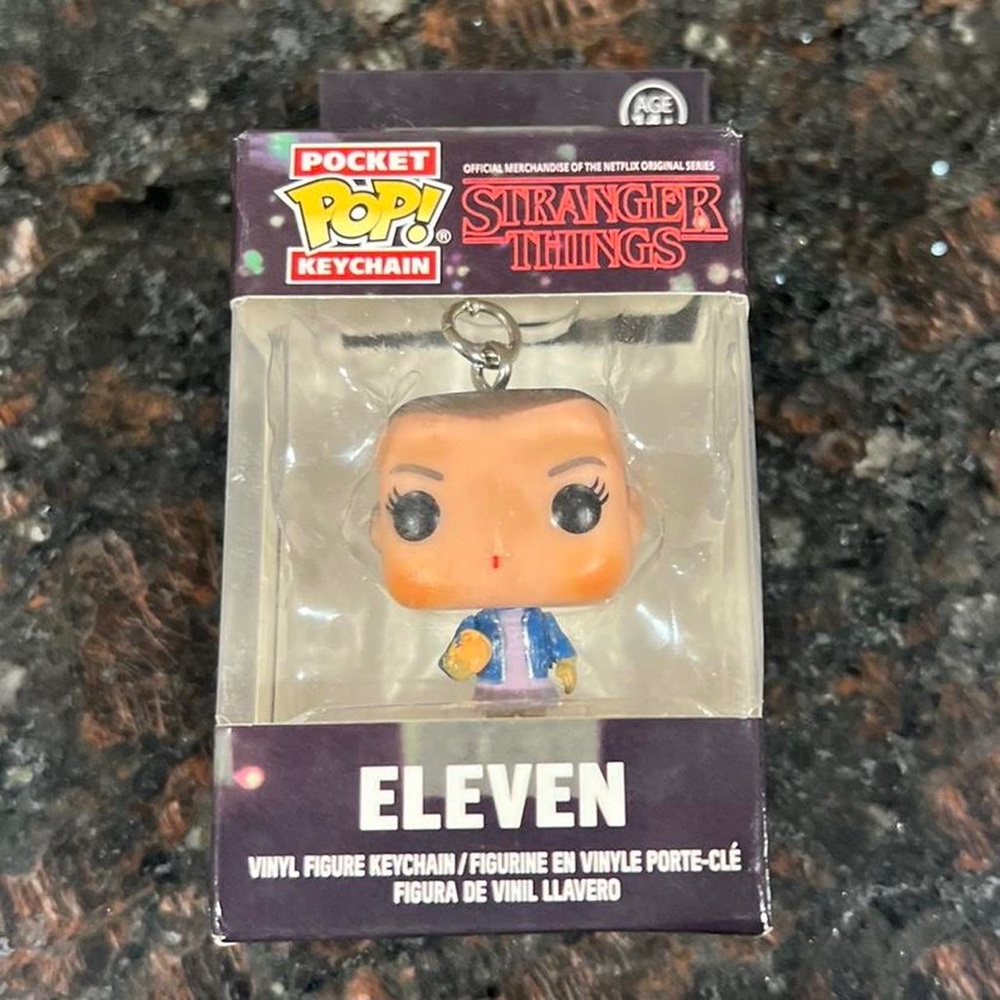 Eleven keychain - Stranger things